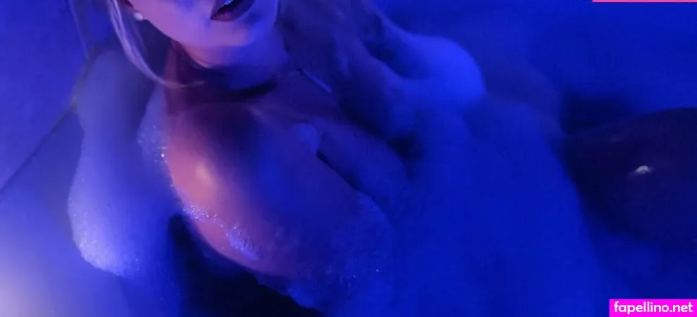Temptedbyabbyfree OnlyFans Thumbnail #UzPEyQqzMu