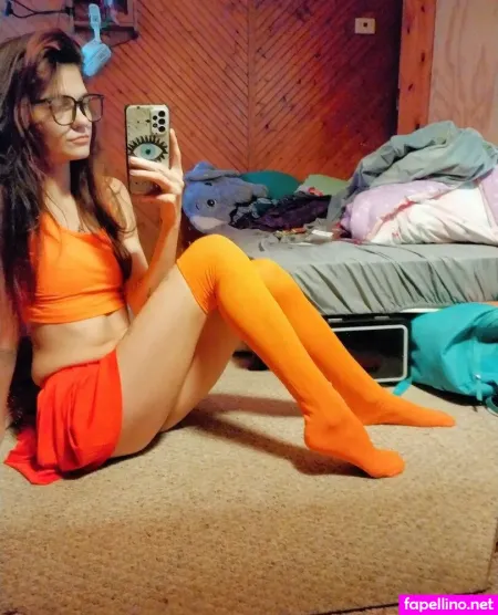 Tempting Soles OnlyFans Thumbnail #CEAtCFmJSf