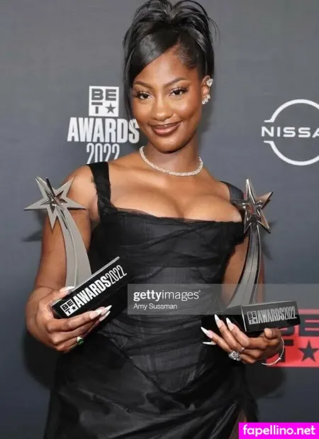 Tems OnlyFans Thumbnail #rrdOmG19J0