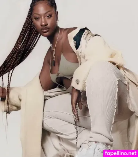 Tems OnlyFans Thumbnail #z2k7IYZ9fG