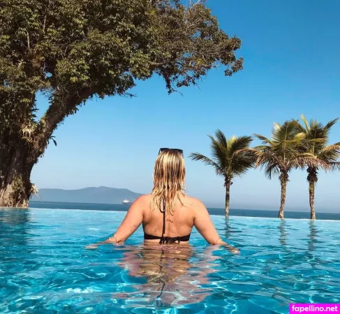 Tendance Melloff OnlyFans Thumbnail #DC8Cf40rNE