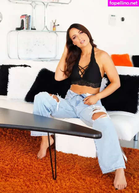 Tenille Dashwood OnlyFans Thumbnail #DfAdjHtWtG
