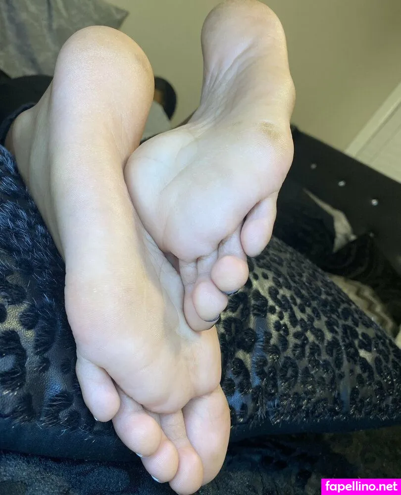 _tenlittletoes_, tenlittoes Nude Leaked OnlyFans Photo #2b3CoD6ssG