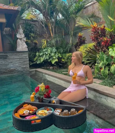 Teresa Bauer OnlyFans Thumbnail #2kFOPFR5fI