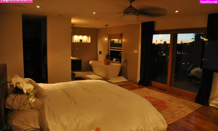 Teresa Palmer OnlyFans Thumbnail #rM1bZDKAV8