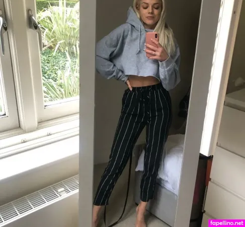 Tereza Tomasova OnlyFans Thumbnail #QdQ4gPZpwb