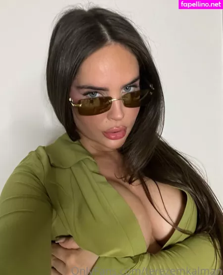 Tereze Kalman OnlyFans Thumbnail #4QbCPwELiE