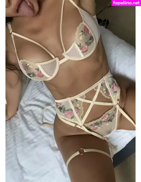 Tereze Kalman OnlyFans Thumbnail #ahNsWGLnTT