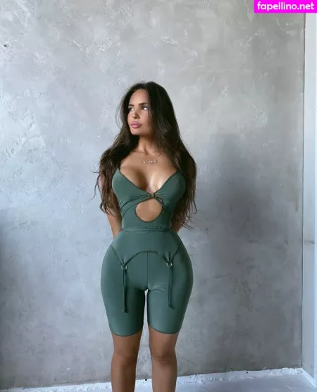 Tereze Kalman OnlyFans Thumbnail #f5n3rwdflj