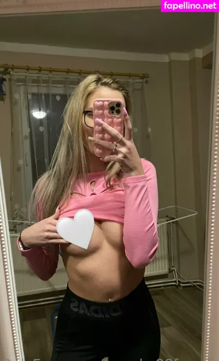 Terezka98 OnlyFans Thumbnail #9N87ajO6rS