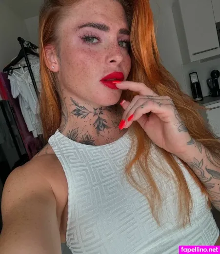 Terezkafoxiee OnlyFans Thumbnail #VneiW2bhB1