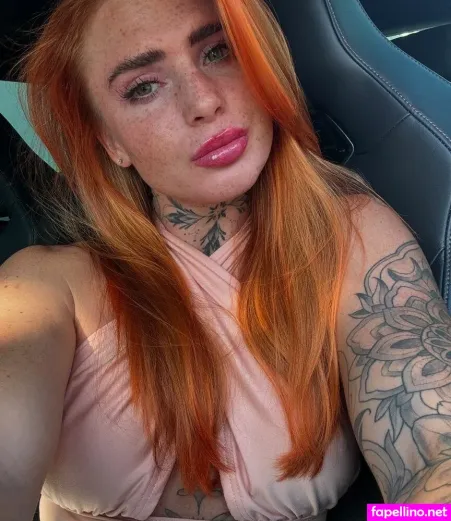 Terezkafoxiee OnlyFans Thumbnail #c1nVOho3cd