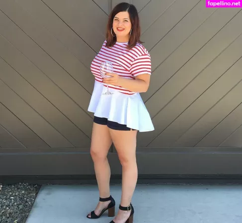 Terrisa Bukovinac OnlyFans Thumbnail #NuTXGCuqid