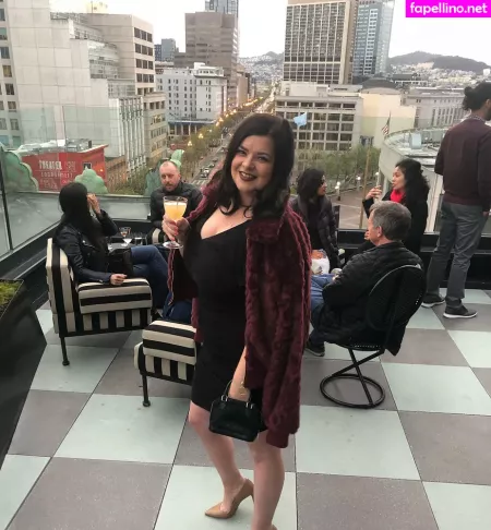 Terrisa Bukovinac OnlyFans Thumbnail #VPMMvmlWGu