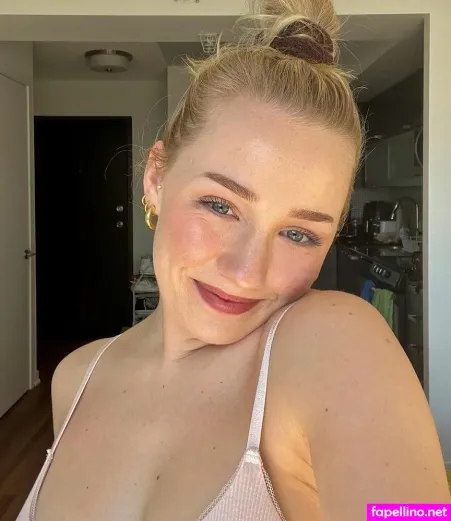 Tessa Conway OnlyFans Thumbnail #KFWlGdkgZX