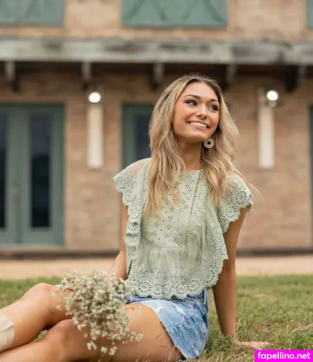 Tessa Lee OnlyFans Thumbnail #kX96HT9FdK