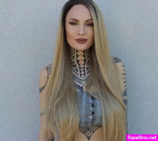 Tessa Lizz OnlyFans Thumbnail #3Z6FmYIahw