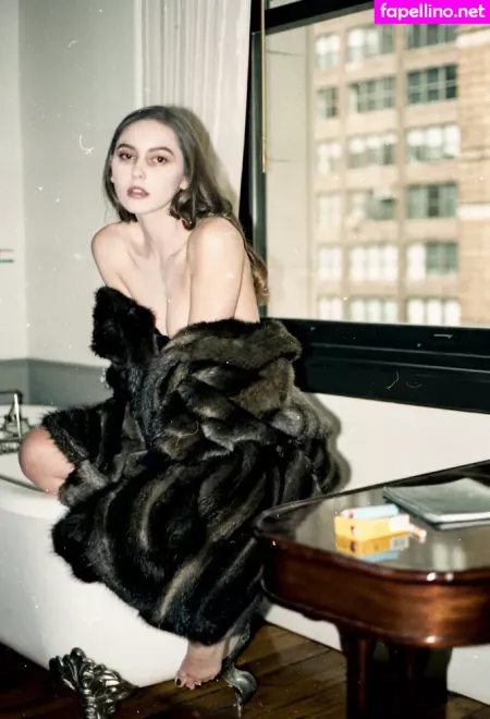 Tessa S Ghost OnlyFans Thumbnail #AgPa0LyECq