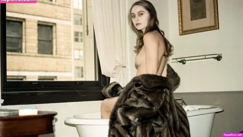 Tessa S Ghost OnlyFans Thumbnail #CP7nDu7mO0