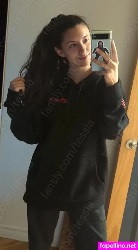 Tessla OnlyFans Thumbnail #8zwRfBgaga
