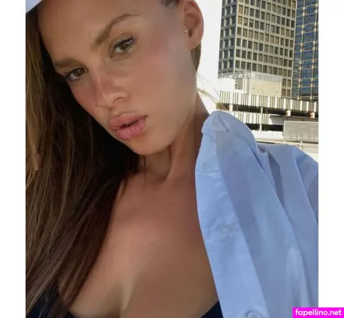 Tessroseb Main Profile Photo