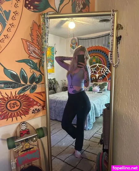 Texaspix1eee OnlyFans Thumbnail #luA3YfgwCe