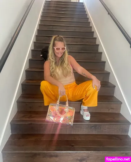 Texastatum OnlyFans Thumbnail #1HxHAUcd9Q