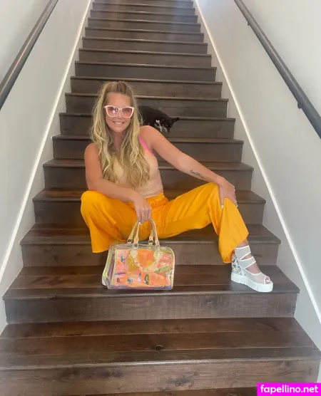 Texastatum OnlyFans Thumbnail #aNwoLlA9vA