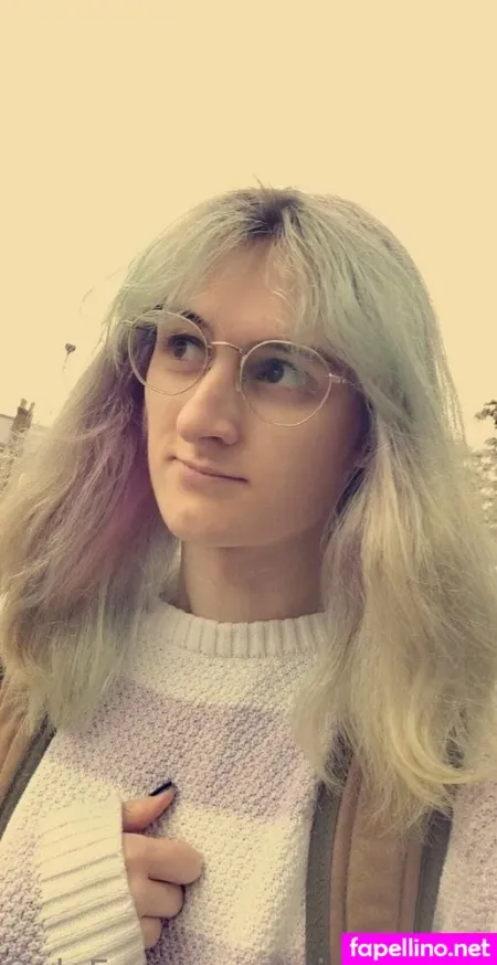 Tgirl Autumn OnlyFans Thumbnail #xxyLRnQD1M
