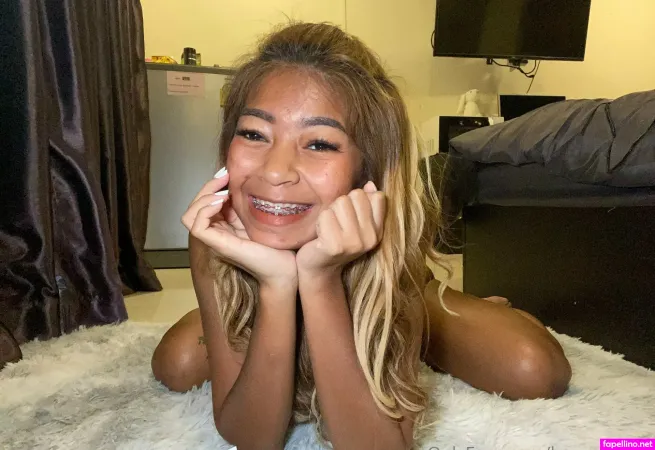 Thai Girls OnlyFans Thumbnail #7YVwoWOi6N