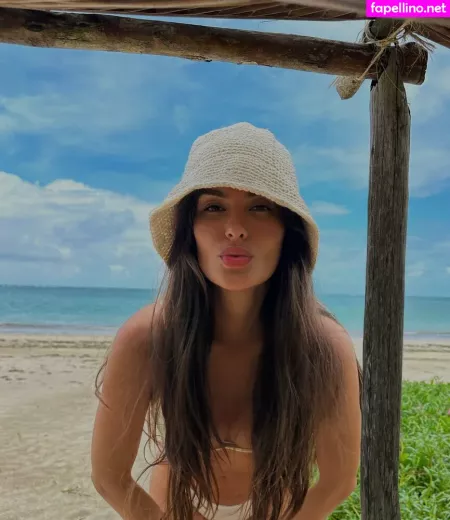 Thais Braz OnlyFans Thumbnail #LGuRDxkdgl