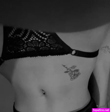 Thais Coelho Main Profile Photo