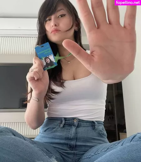 Thais Matsufugi OnlyFans Thumbnail #Pg7a77n9r1