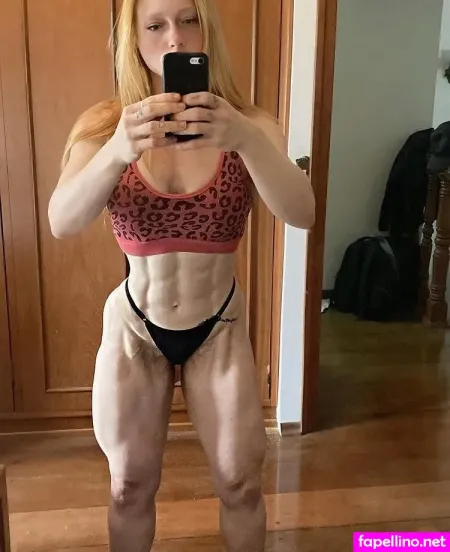 Thais Reis Main Profile Photo