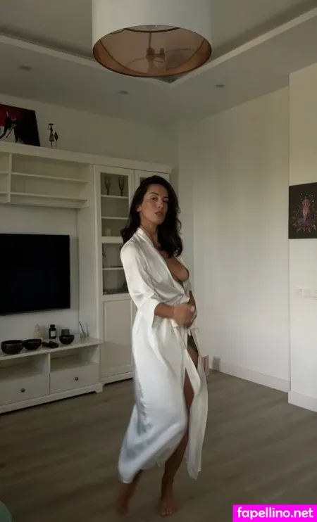 Thais Yoga OnlyFans Thumbnail #A2QfMu9O5h