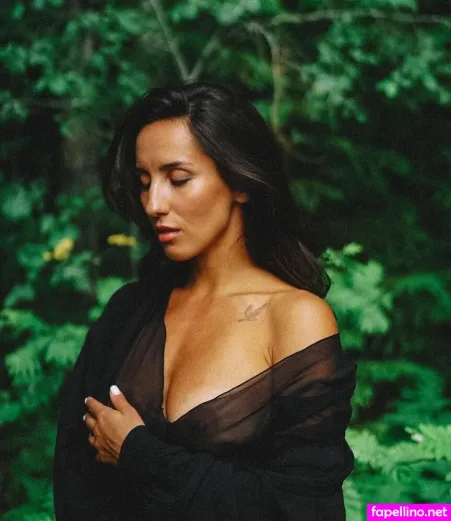 Thais Yoga OnlyFans Thumbnail #B9ZUCVsKin