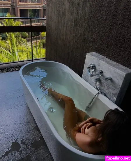 Thais Yoga OnlyFans Thumbnail #CPNATOcWdS