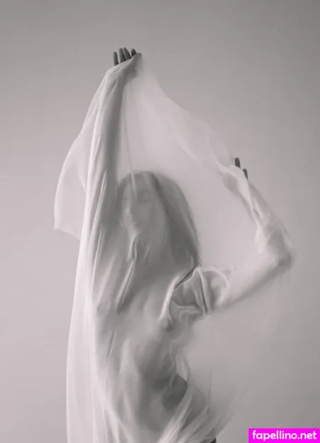 Thais Yoga OnlyFans Thumbnail #mx2TXG26Bh