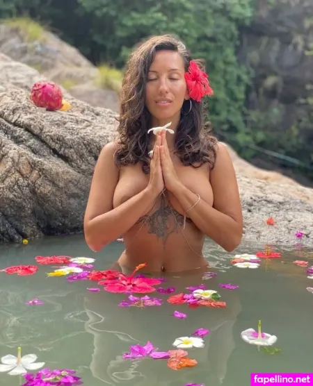 Thais Yoga OnlyFans Thumbnail #p4fPWDqyPb