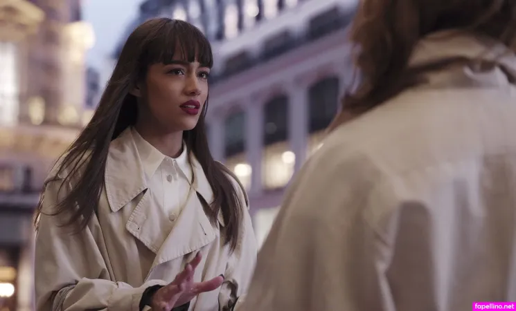 Thalia Besson OnlyFans Thumbnail #bz7QWBJOci