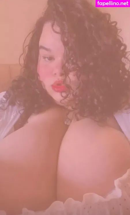 Thalia Brandao OnlyFans Thumbnail #qO7TC56WBD