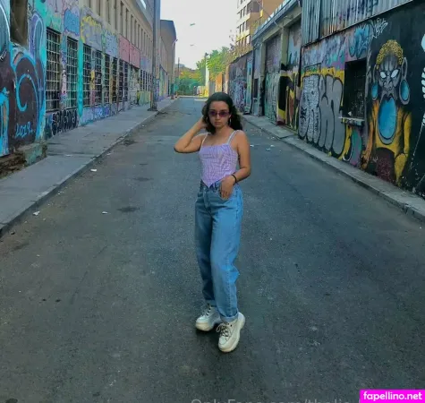 Thalia Bubbles OnlyFans Thumbnail #kAz5rjs0TW