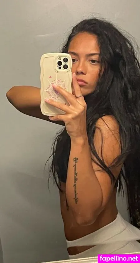 Thalia Mercedes OnlyFans Thumbnail #58d7otx3AS