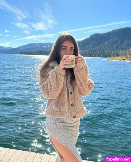Thalia Rhea OnlyFans Thumbnail #UC0zmecbmo