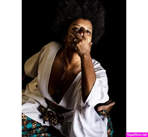 Thalma De Freitas Main Profile Photo