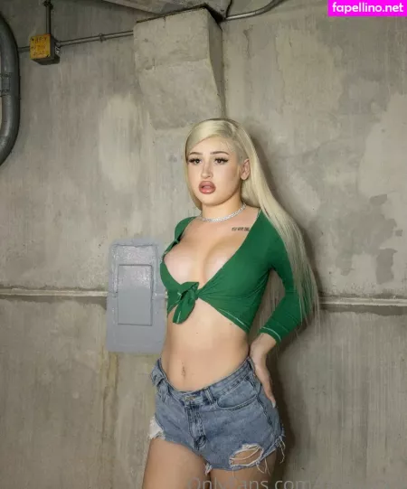 Thalunzell OnlyFans Thumbnail #6ZWrmVIyls