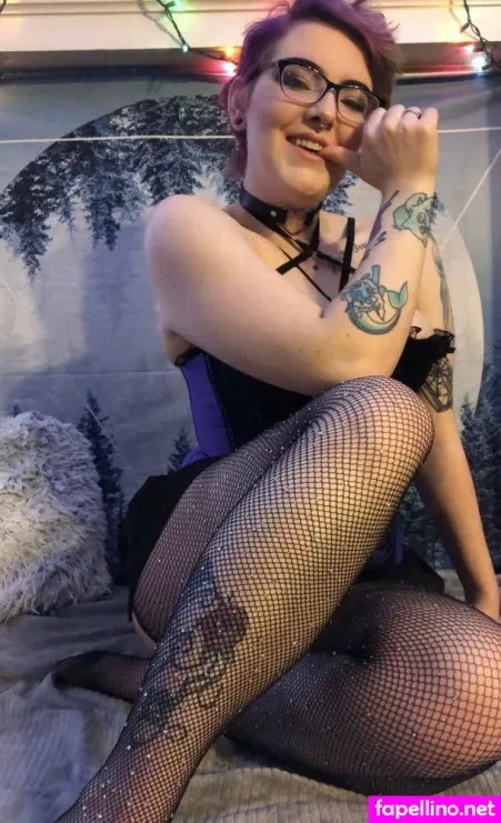 Thamilfpanda OnlyFans Thumbnail #9Yg9s9STAy