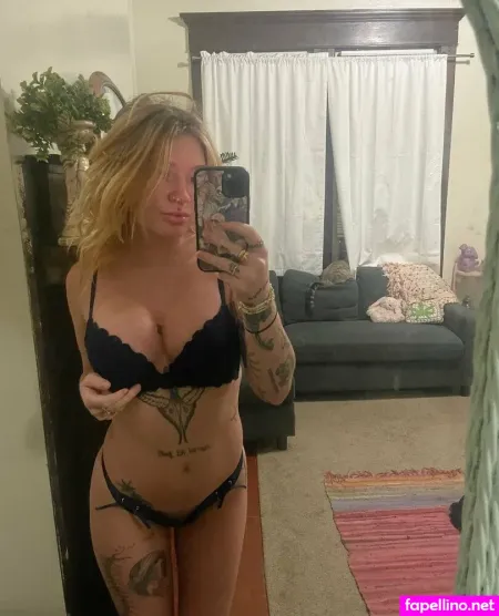 Thankscourtneyy OnlyFans Thumbnail #eMLy5Jj3Bf