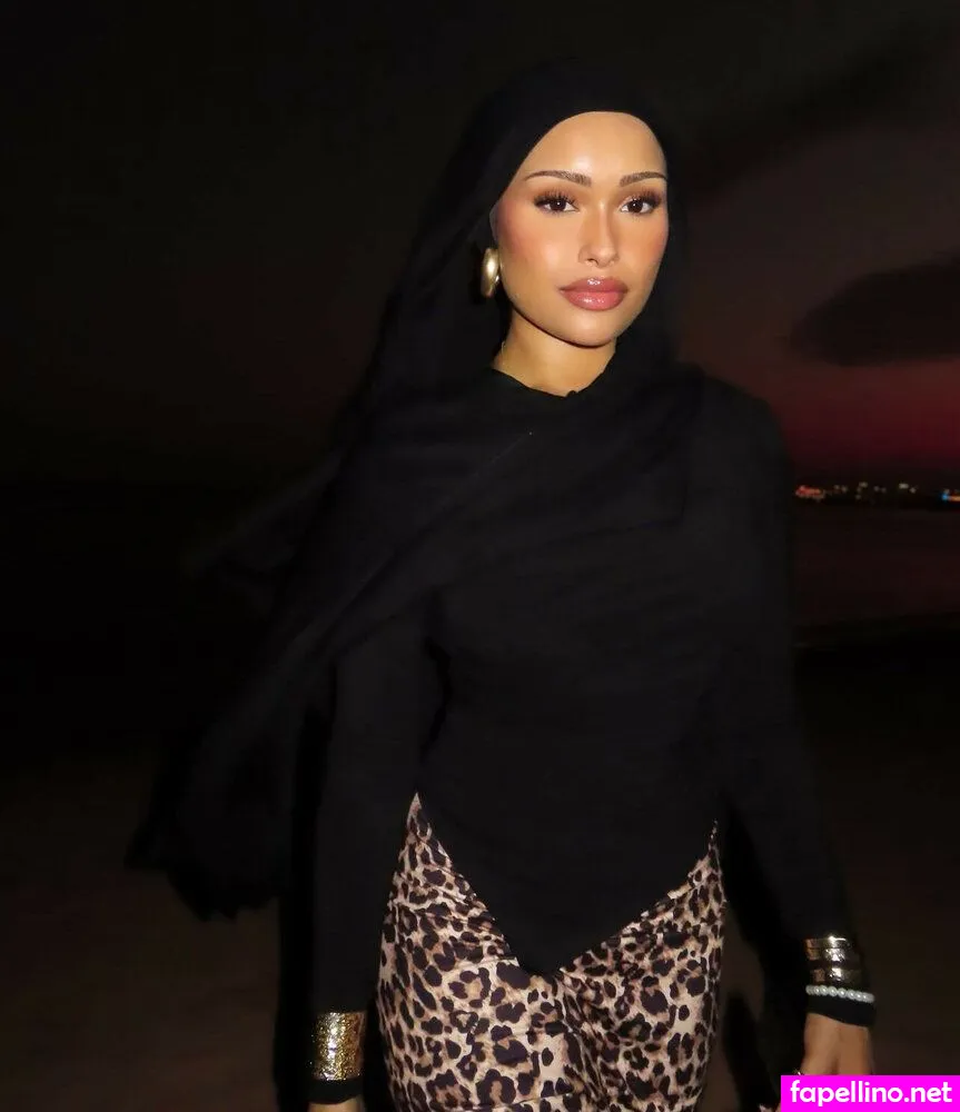 thaslimaakkas Nude Leaked OnlyFans Photo #IXed6TlPnx