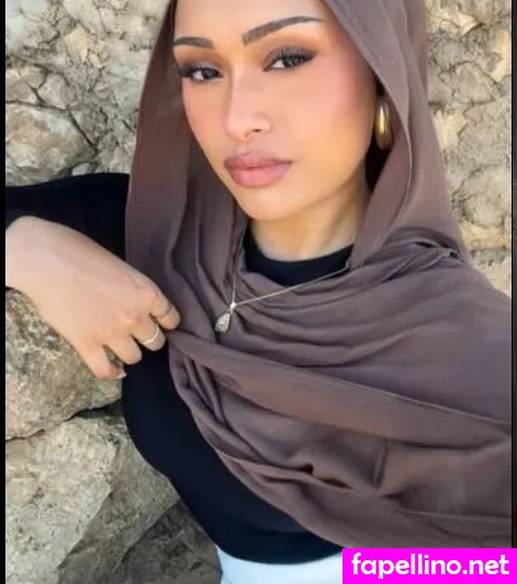 thaslimaakkas Nude Leaked OnlyFans Photo #L2m0OTi6Rn